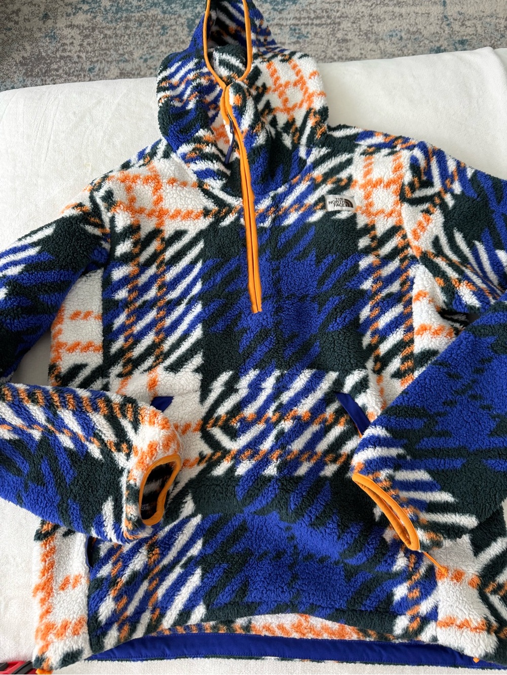The North Face Men’s Blue, White & Orange Patterned Half-Zip Fleece Hoodie eb2